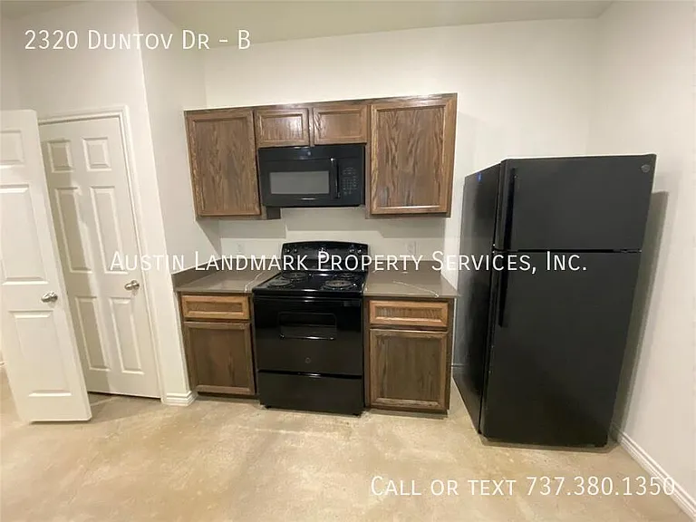 2320 Duntov Dr #B — Photo 8