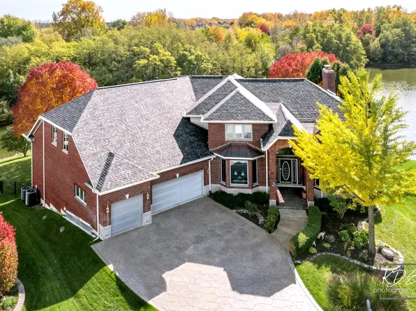 22625 Marina Dr, Plainfield, IL 60585