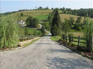 800 Davis School Rd, Washington, PA 15301