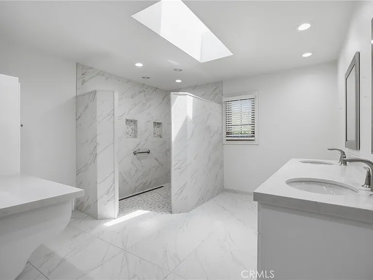 9250 Beazley Ln — Photo 28