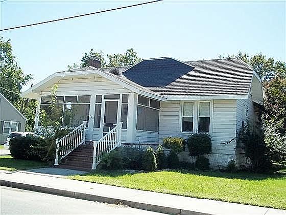1st image of 406 Lincoln Ave