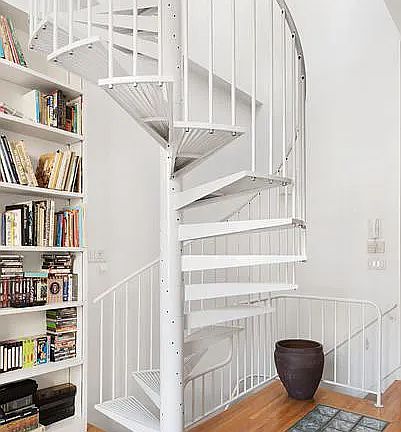 4th image of 123 E 91st St