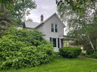 785 Prairie St, Prairie Du Sac, WI 53578