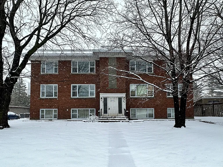 839 Kirkwood Ave — Photo 10