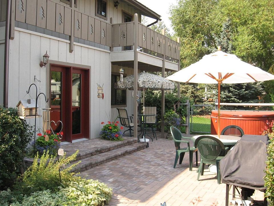 Patio with views North