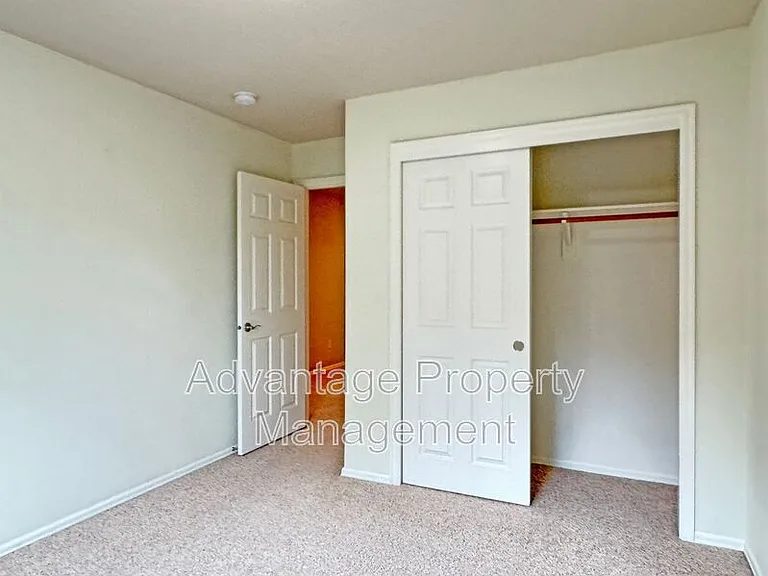 1235 SE Brookside Way — Photo 23