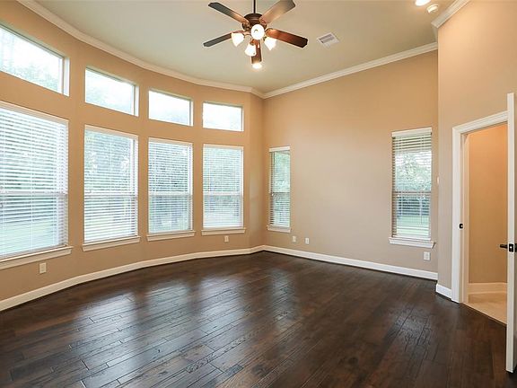 5th image of 1137 Autumnwood Dr