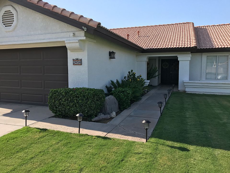 1st image of 2456 Ross Ave