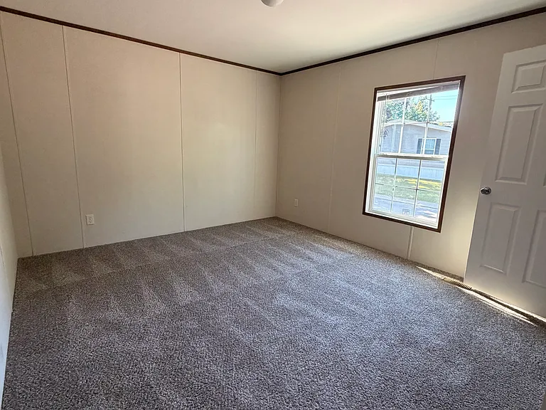 126 Hosner Dr #126 — Photo 2