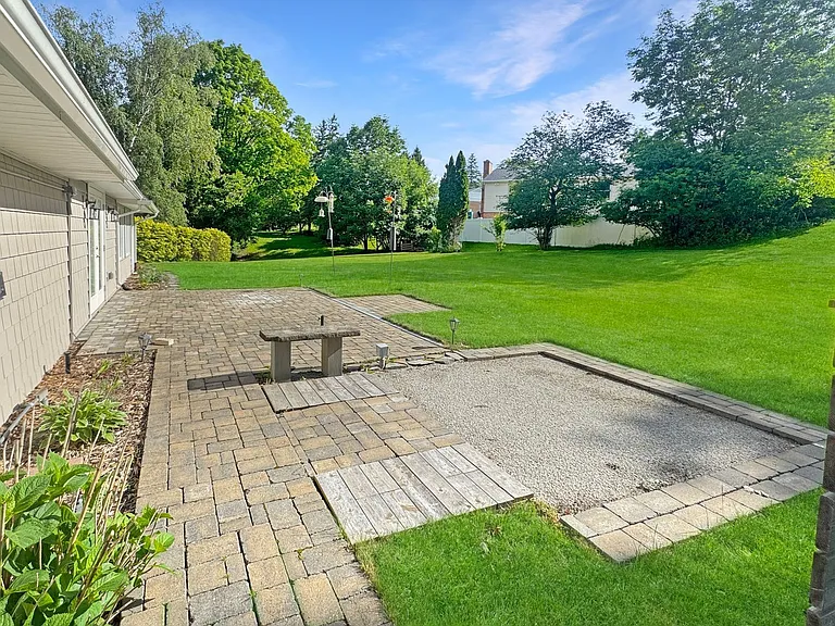 2148 Omena Ave SE — Photo 4