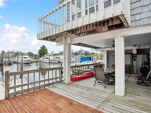 969 Marina Blvd #969, Mandeville, LA 70471
