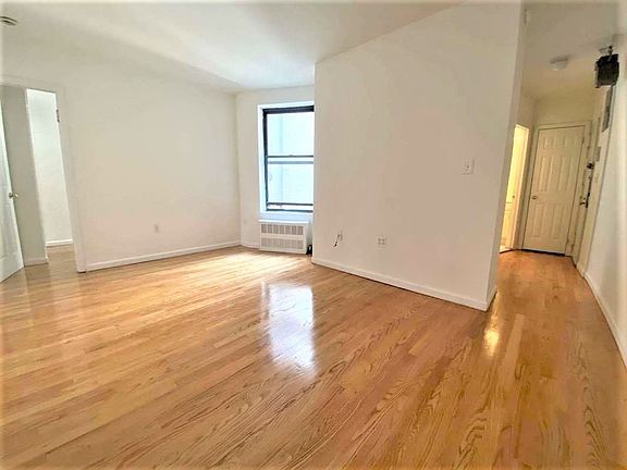 3rd image of 411 E 70th St #3F1