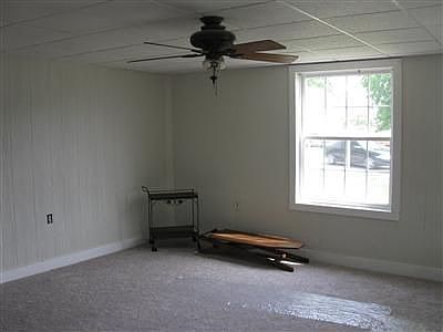 2nd image of 322 S Pearl St