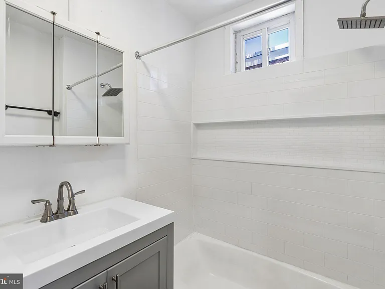 2236 N Bouvier St — Photo 13