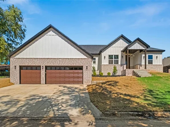 18044 Broadview Dr, Springdale, AR 72764