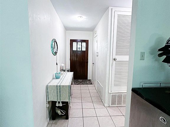 5th image of 902 Austin Highlands Blvd
