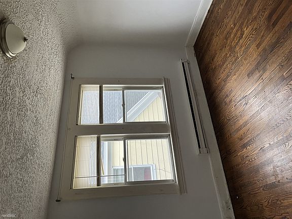 00DB35AE-260D-4D02-9A41-C822E8564383