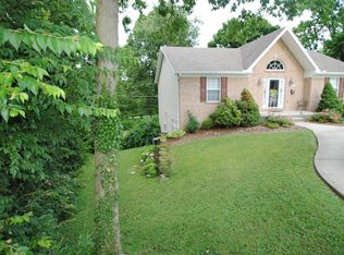 1156 Hopi Trl, Frankfort, KY