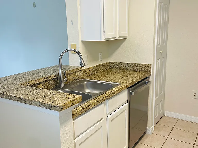 3501 D Avinci Way #1011 — Photo 4