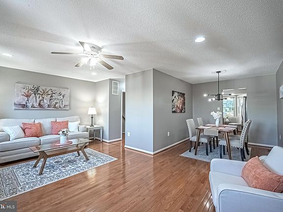 2nd image of 4714 Kandel Ct