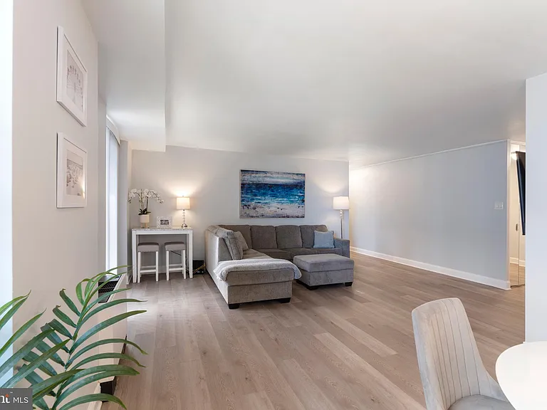 101 S Plaza Pl #1012 — Photo 7