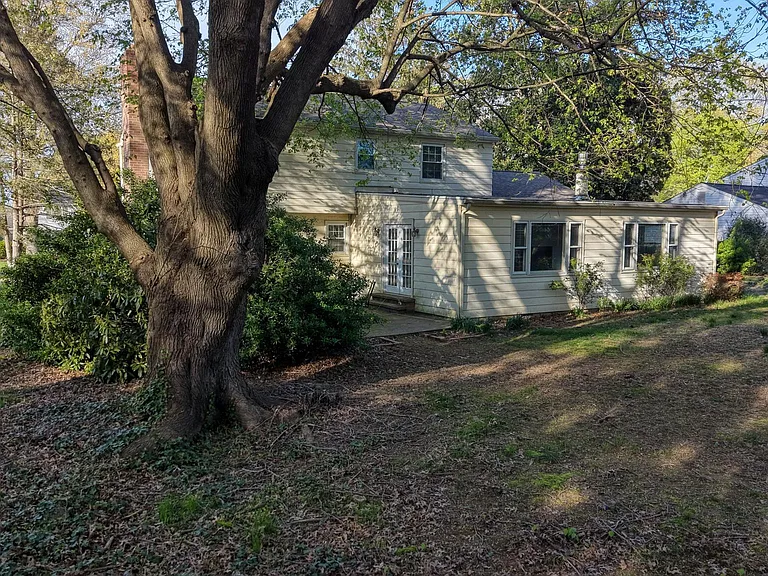 74 S Fairfield Dr — Photo 32