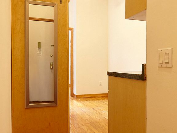 2nd image of 319 W 75th St APT 2D