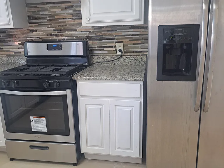 1353 Mill Wood Ln — Photo 7