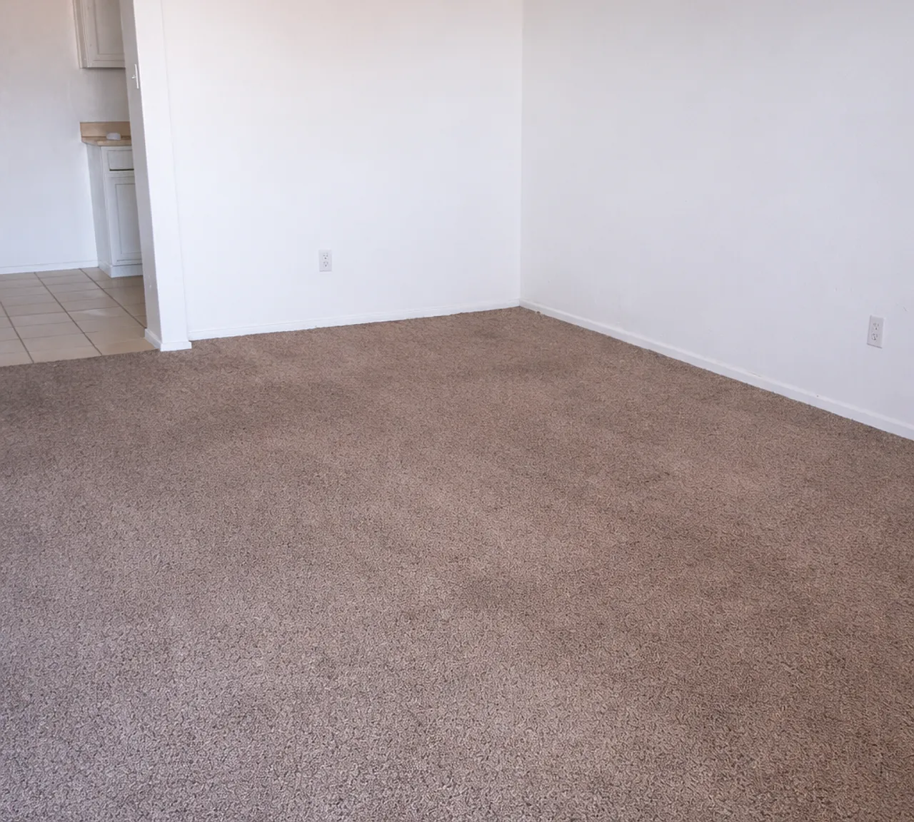 Move In for Just $299 1-Bedroom Special at Sundown Apartments! — Photo 4