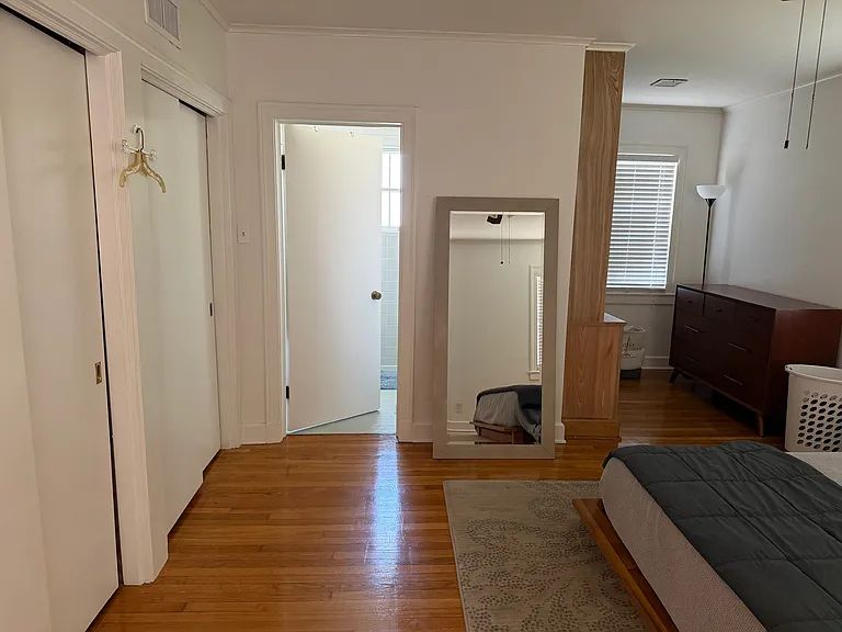 511 Topaz St — Photo 10