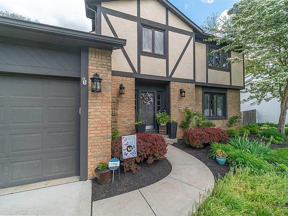 2nd image of 5216 Brynwood Dr