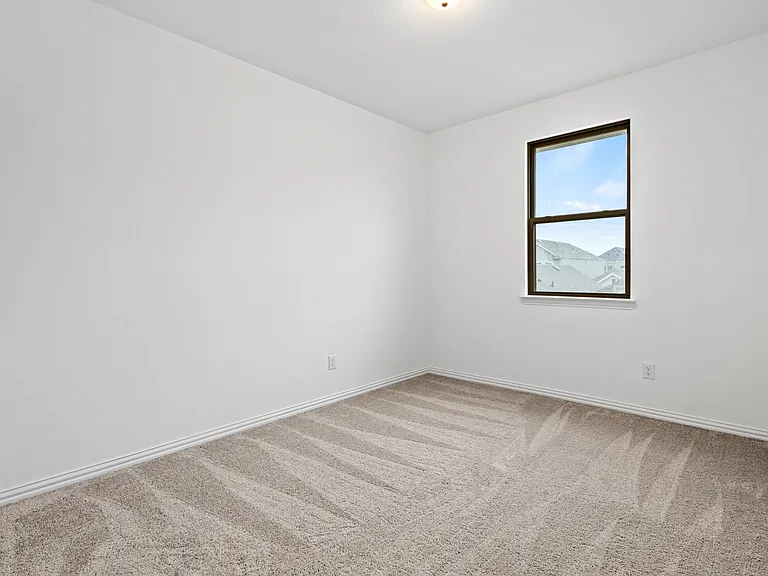 7521 Laburnam Rd — Photo 24