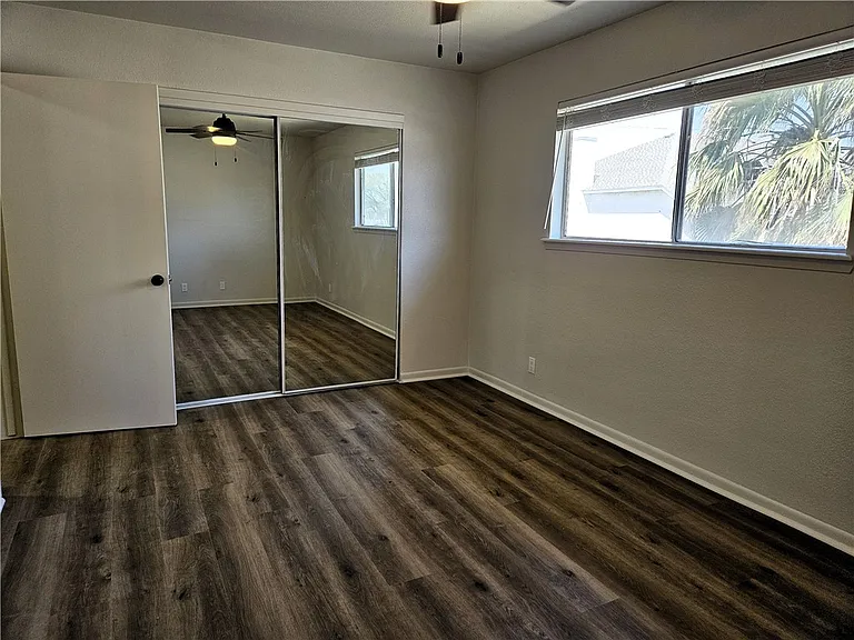 4802 Delwood St #5 — Photo 12
