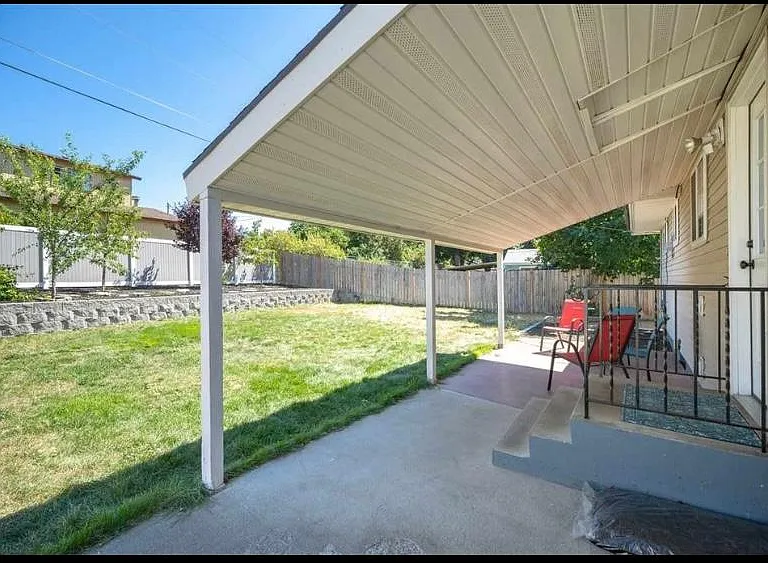 5820 N Moore St — Photo 24