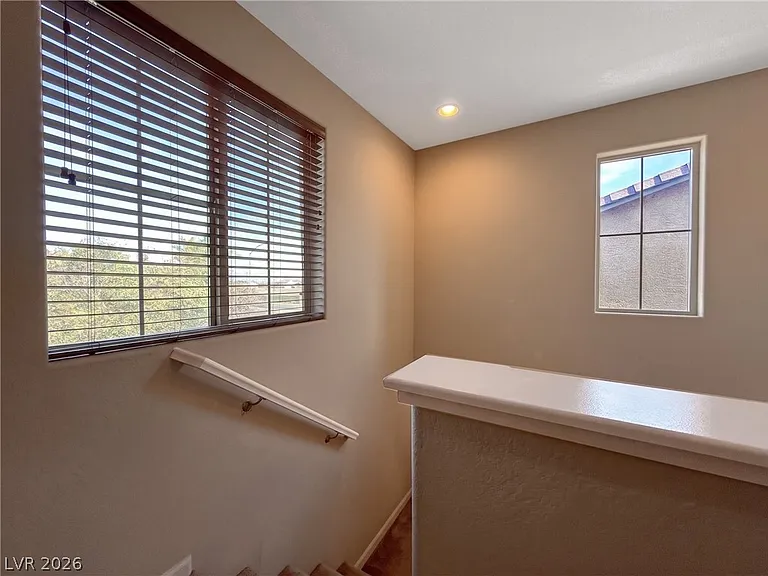 208 Rocky Basin St — Photo 36