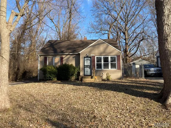 10146 Clairmont Dr, Saint Louis, MO 63136