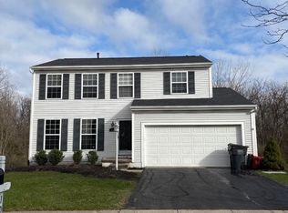 108 Clayburn Dr, Pataskala, OH