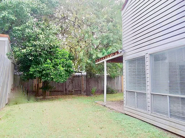7419 Winkleman Rd — Photo 14
