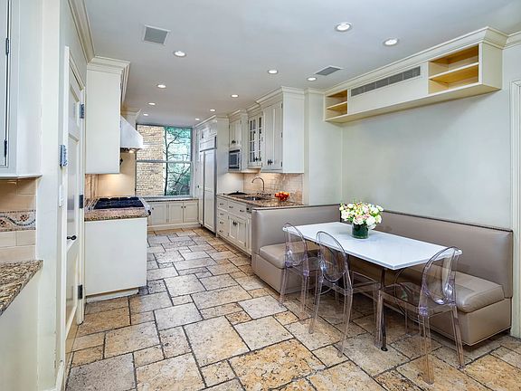 4th image of 1175 Park Ave #2CD