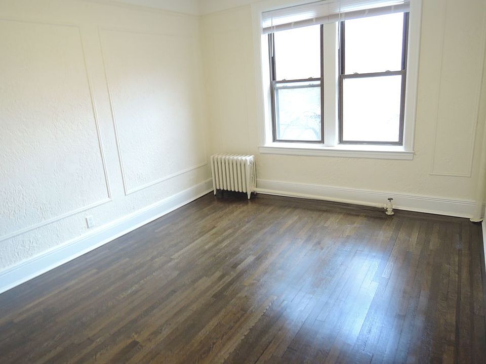 1st image of 2161 Steinway St APT A5