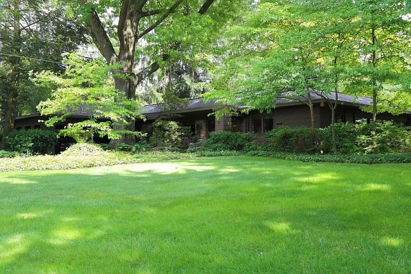 50 Spring Dell Rd photo 1