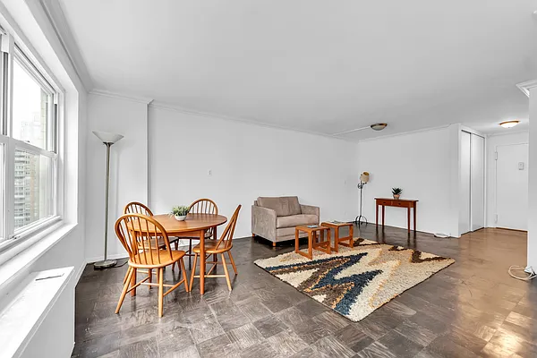 Sold by Compass | media 5