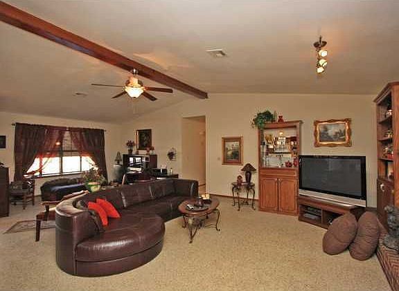5th image of 1732 E Lake Park Ln