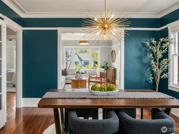 1902 Bigelow Avenue N #404, Seattle, WA 98109