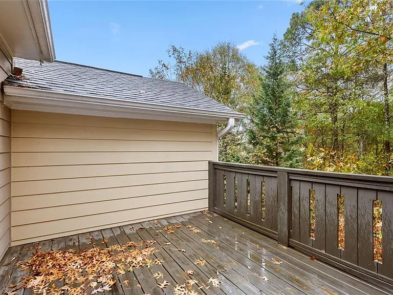 4324 Laurel Creek Ct SE — Photo 20