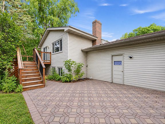 3rd image of 7351 Berkshire Way