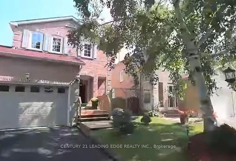 1st image of 47 Hewitt Cres