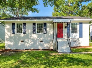 120 Southgate Dr, Roanoke Rapids, NC 27870