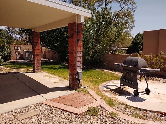 3rd image of 4408 Mountvale Ave NW