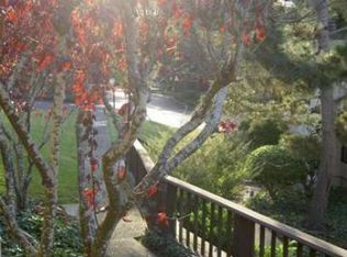 606 Acorn Ct, Pacific Grove, CA 93950